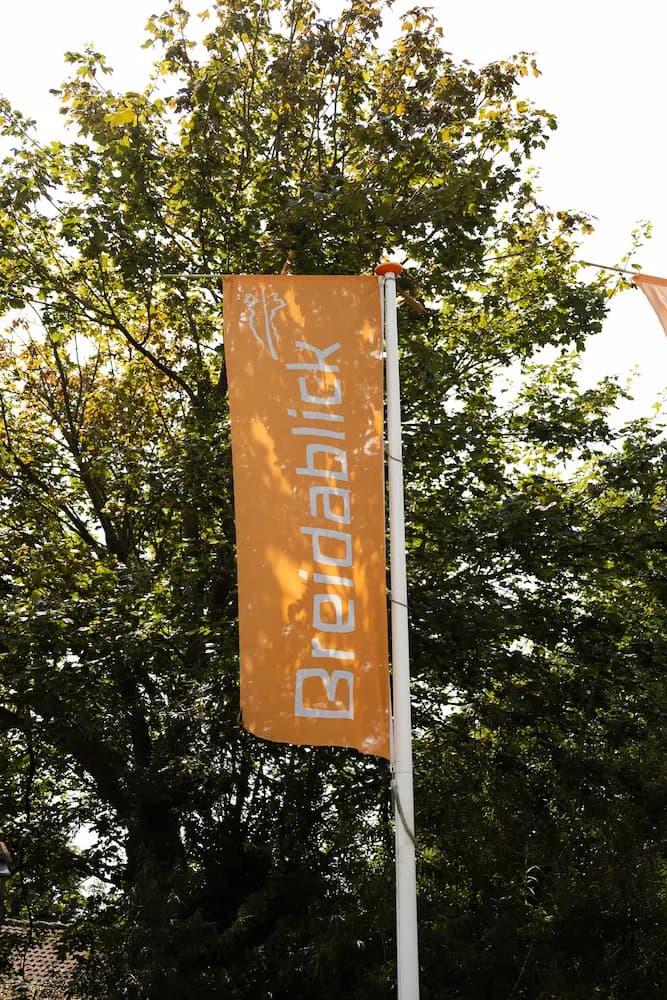 Breidablick is een woon- en werkgemeenschap in Middenbeemster voor mensen met een verstandelijke beperking, waaronder mensen met niet-aangeboren hersenletsel (NAH).